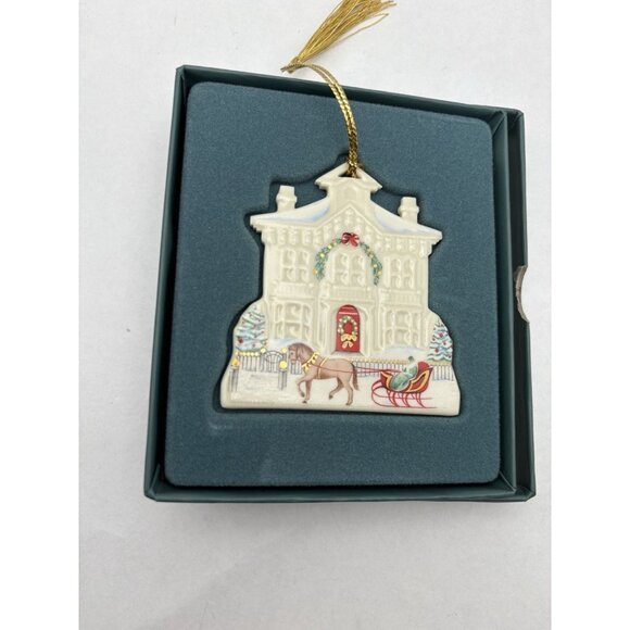 Lenox Victorian Home Collection Sheffield Manor Porcelain Ornament w Box Retired - Picture 1 of 4